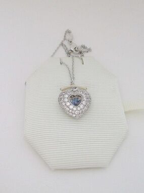 SWAROVSKI - Paved Heart Necklace